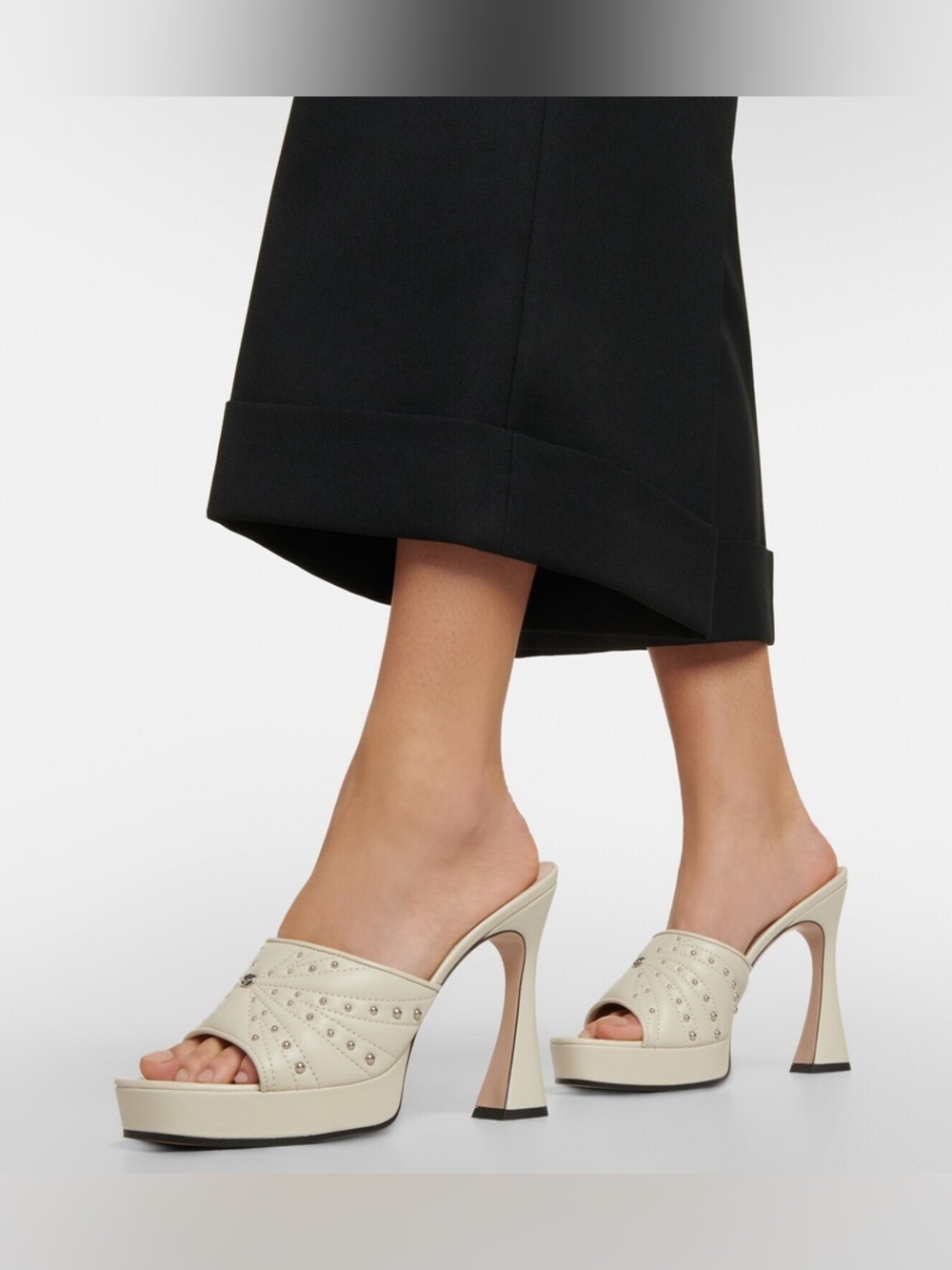 Gucci Malaga Kid Leather Embellished Quilted Platform Mules Heels EU 39.5 Cream
